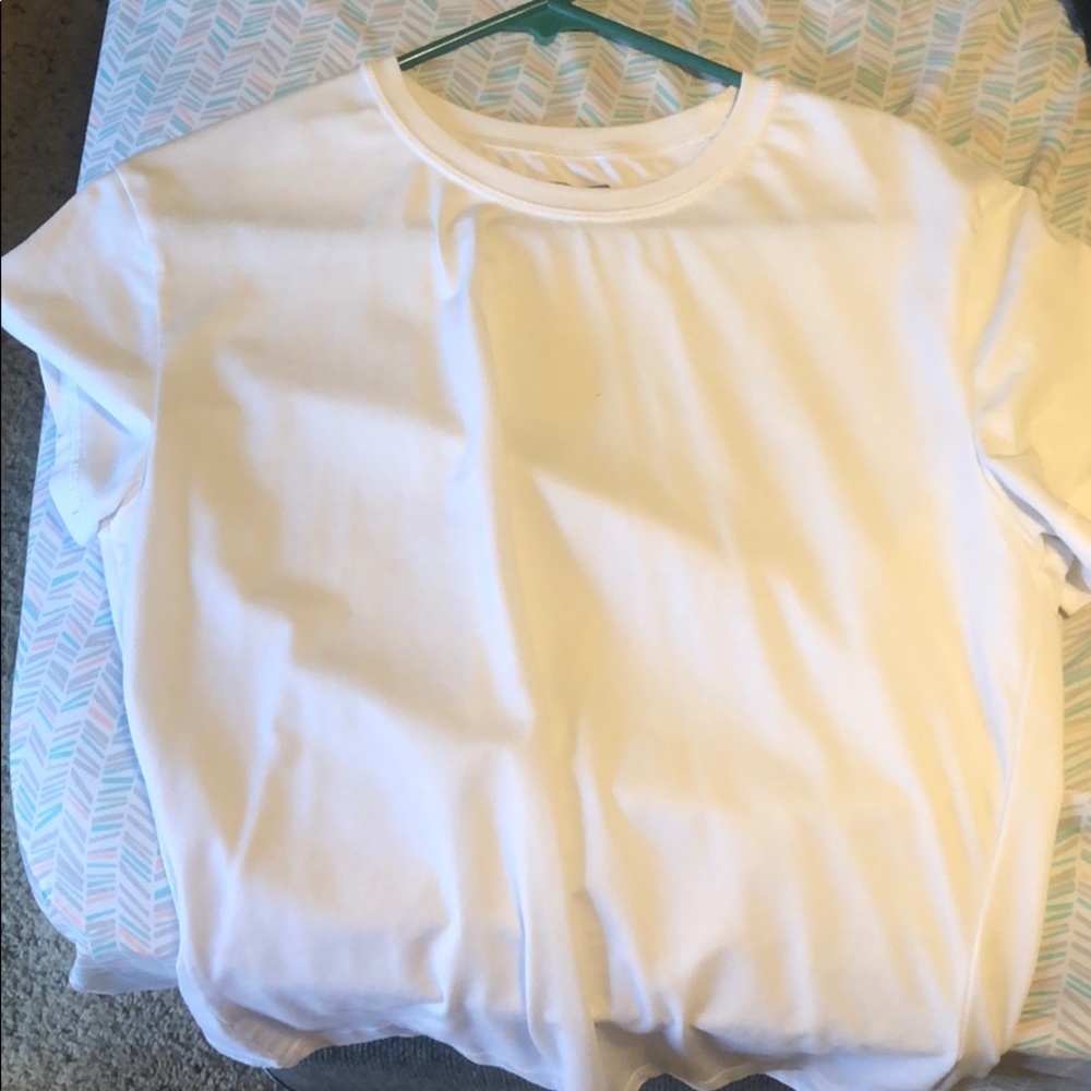 plain white shirt